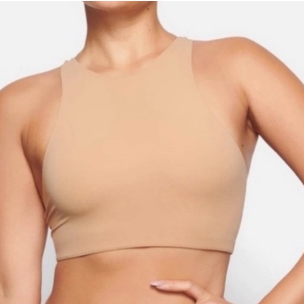 SKIMS Fits Everybody High Neck Bra